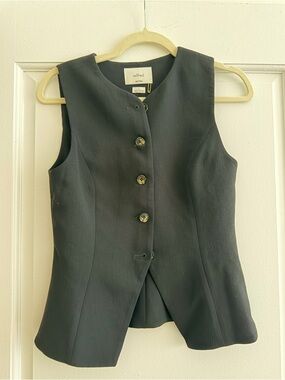 Wilfred Black Structured Sleeveless Blazer Vest